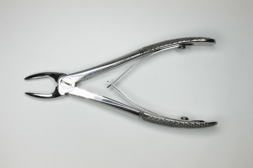SMALL DENTAL FORCEPS WITH SPRING 127MM LONG